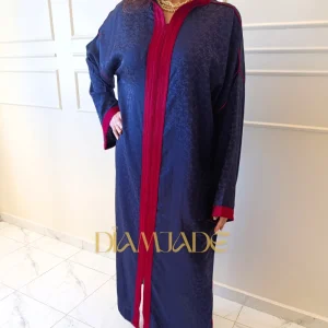 Caftan Makhzani bleu bordeau en Brocart Satiné